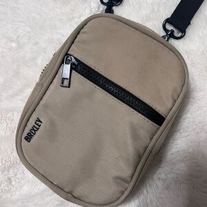 Brixley Crossbody